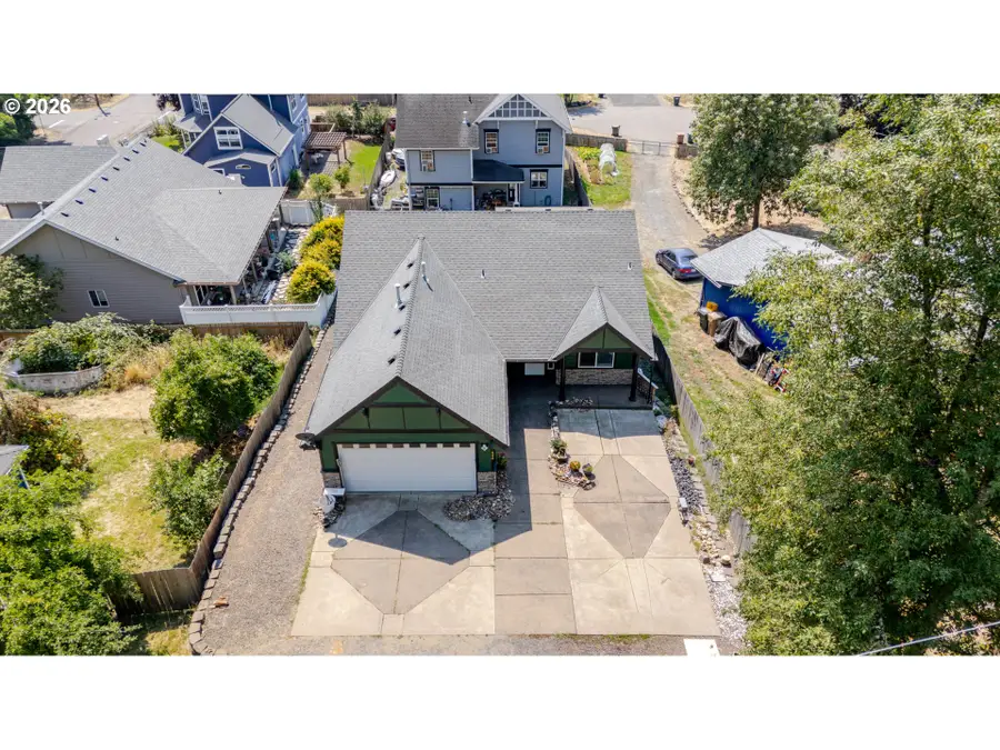 440 Spaulding Ave, Brownsville, OR 97327 - #3