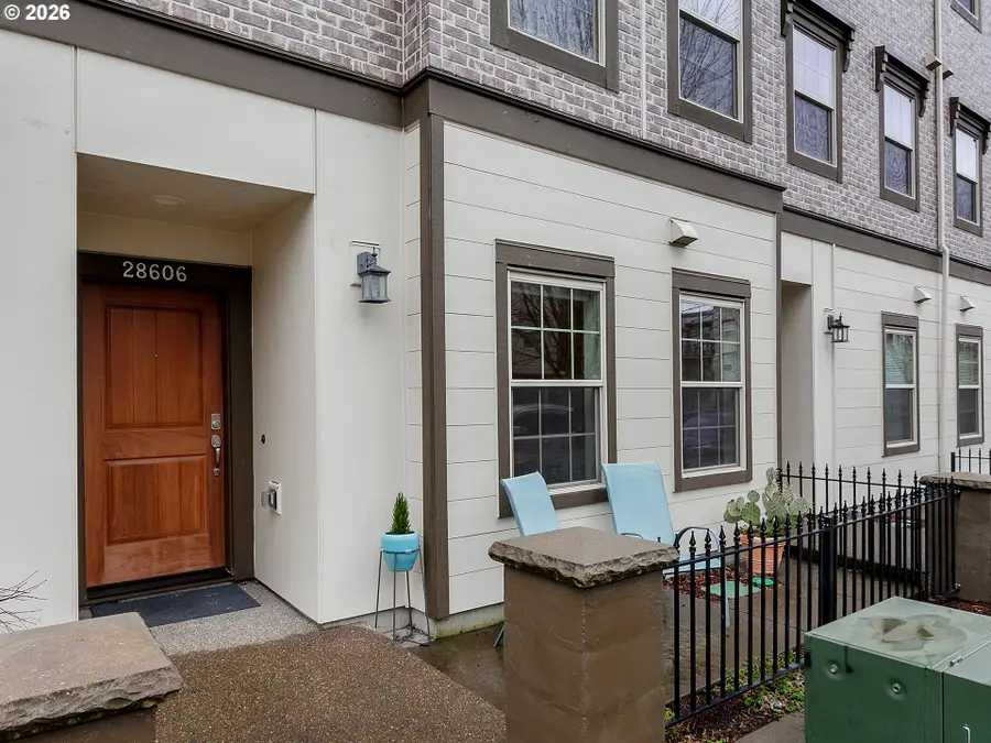 28606 SW Paris Ave, Wilsonville, OR 97070 - #2