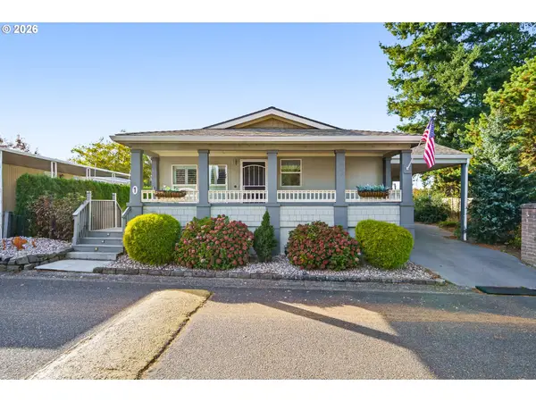 21100 NE Sandy Blvd #1, Fairview, OR 97024
