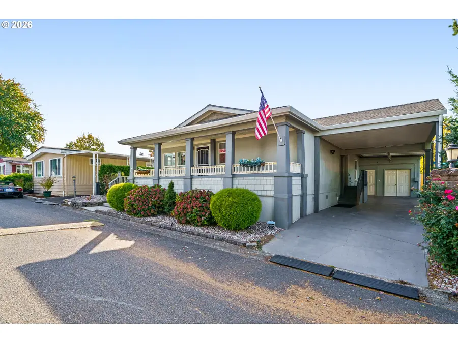 21100 NE Sandy Blvd #1, Fairview, OR 97024 - #2