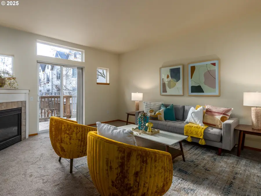 606 SW Dillan Dr, Beaverton, OR 97006 - Image #2