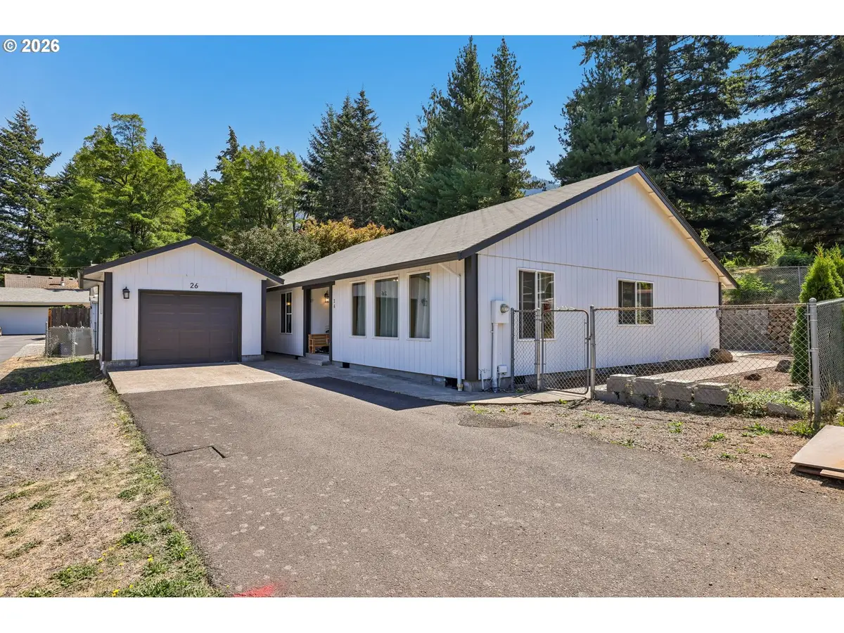 26 SE Wheeler St, Cascade Locks, OR 97014 - #1