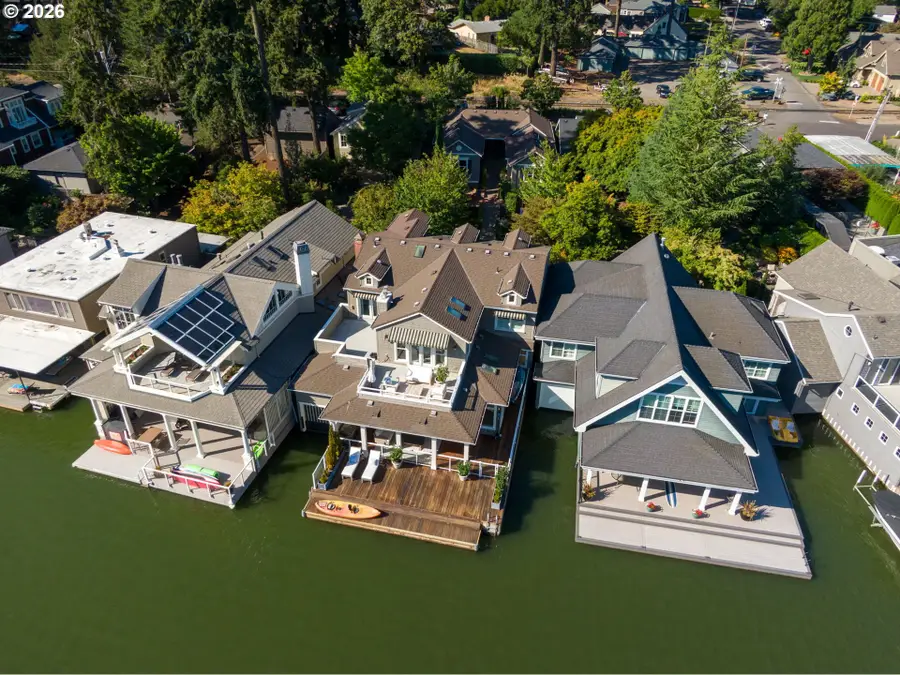 616 Cabana Ln, Lake Oswego, OR 97034 - #2
