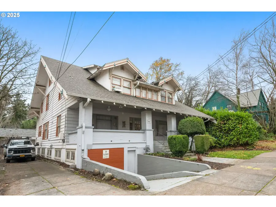 646 SE 60th Ave, Portland, OR 97215 - #2