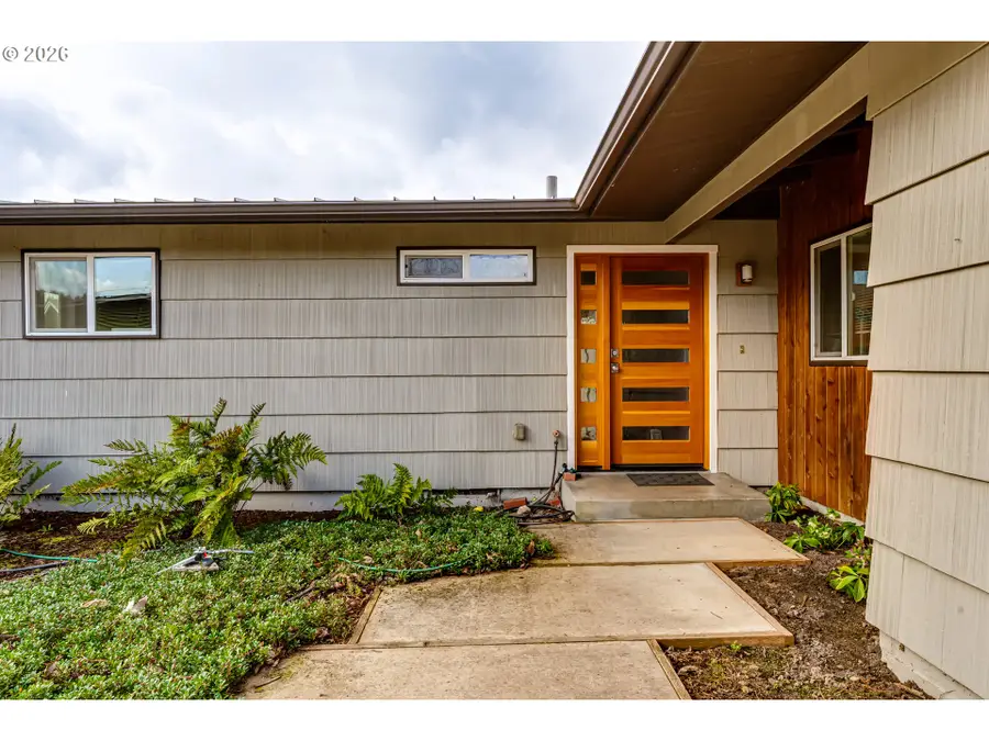 555 Stafford Ct, Eugene, OR 97405 - #3