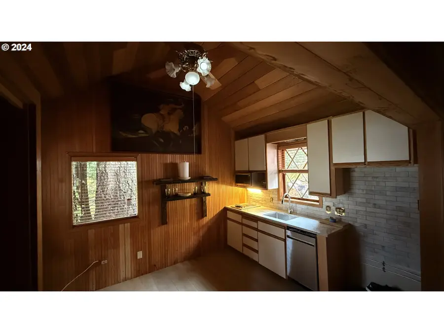 88887 E Government Camp Loop, Government Camp, OR 97028 - Image #3