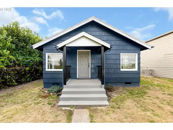 1065 7th Ave, Longview, WA 98632