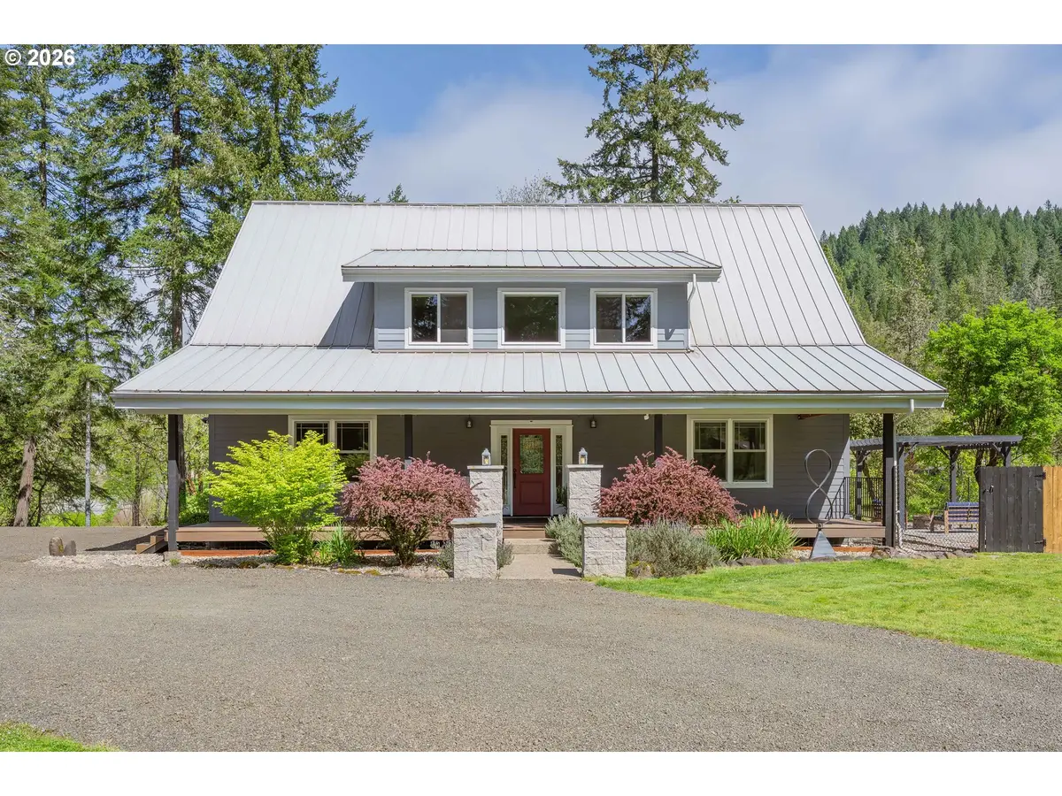 495 Indian Point Ln, Glide, OR 97443 - #1
