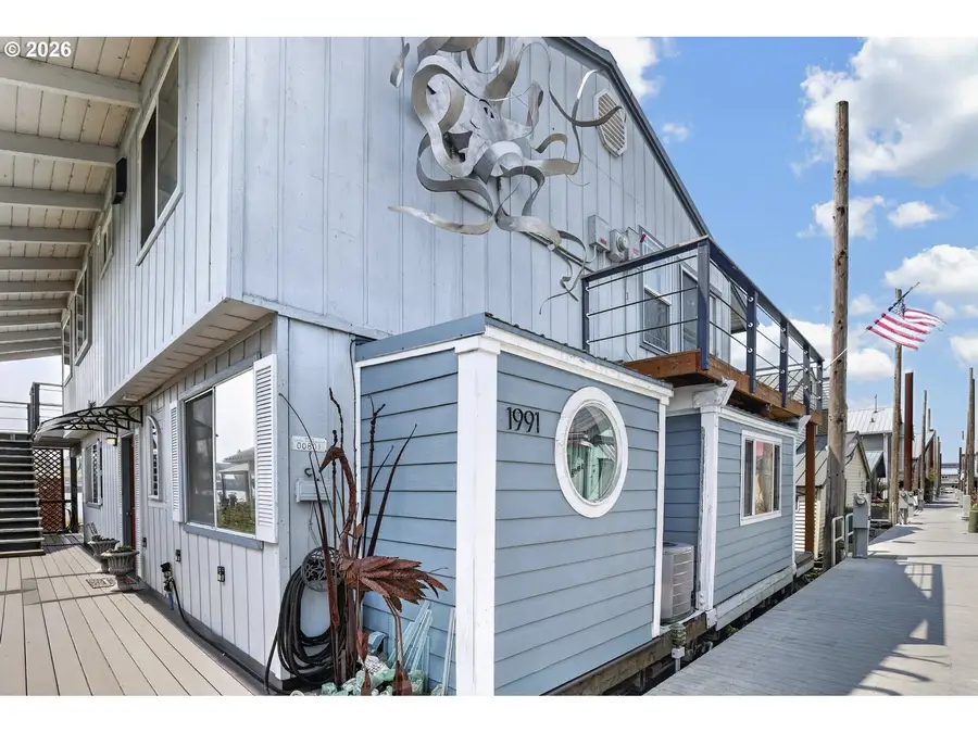 1991 N Jantzen Ave, Portland, OR 97217 - #3