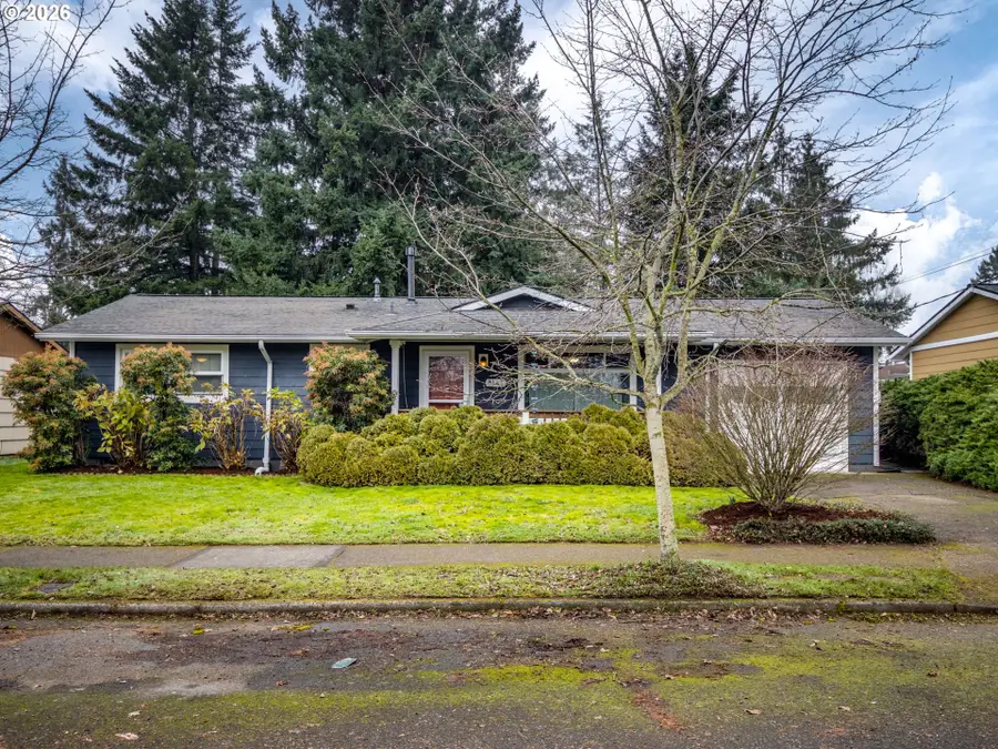 8143 SE 75th Pl, Portland, OR 97206 - Image #2