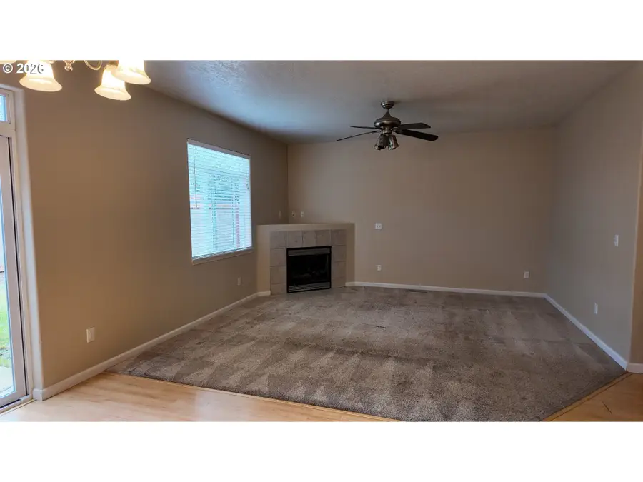 2722 NW 117th Cir, Vancouver, WA 98685 - #3