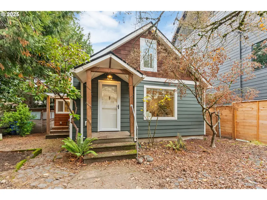 6416 S Corbett Ave, Portland, OR 97239 - Image #2