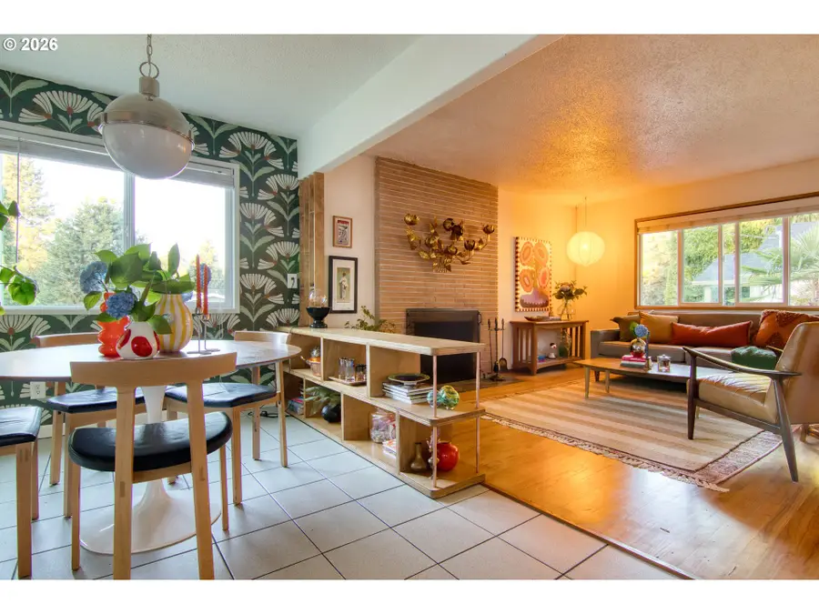 6843 N Swift St, Portland, OR 97203 - #3