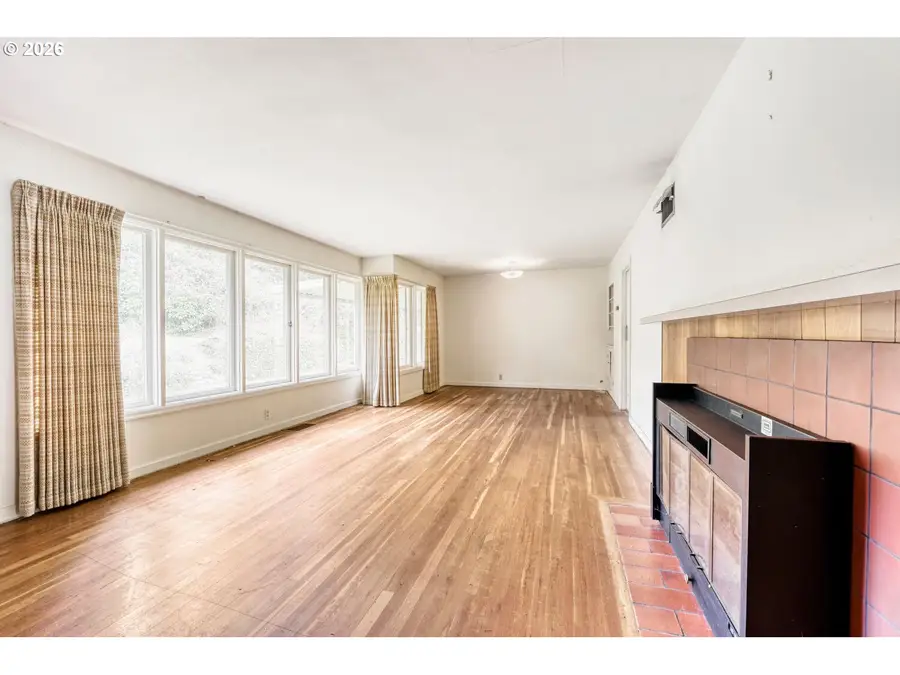 2415 SW Boundary St, Portland, OR 97239 - #3