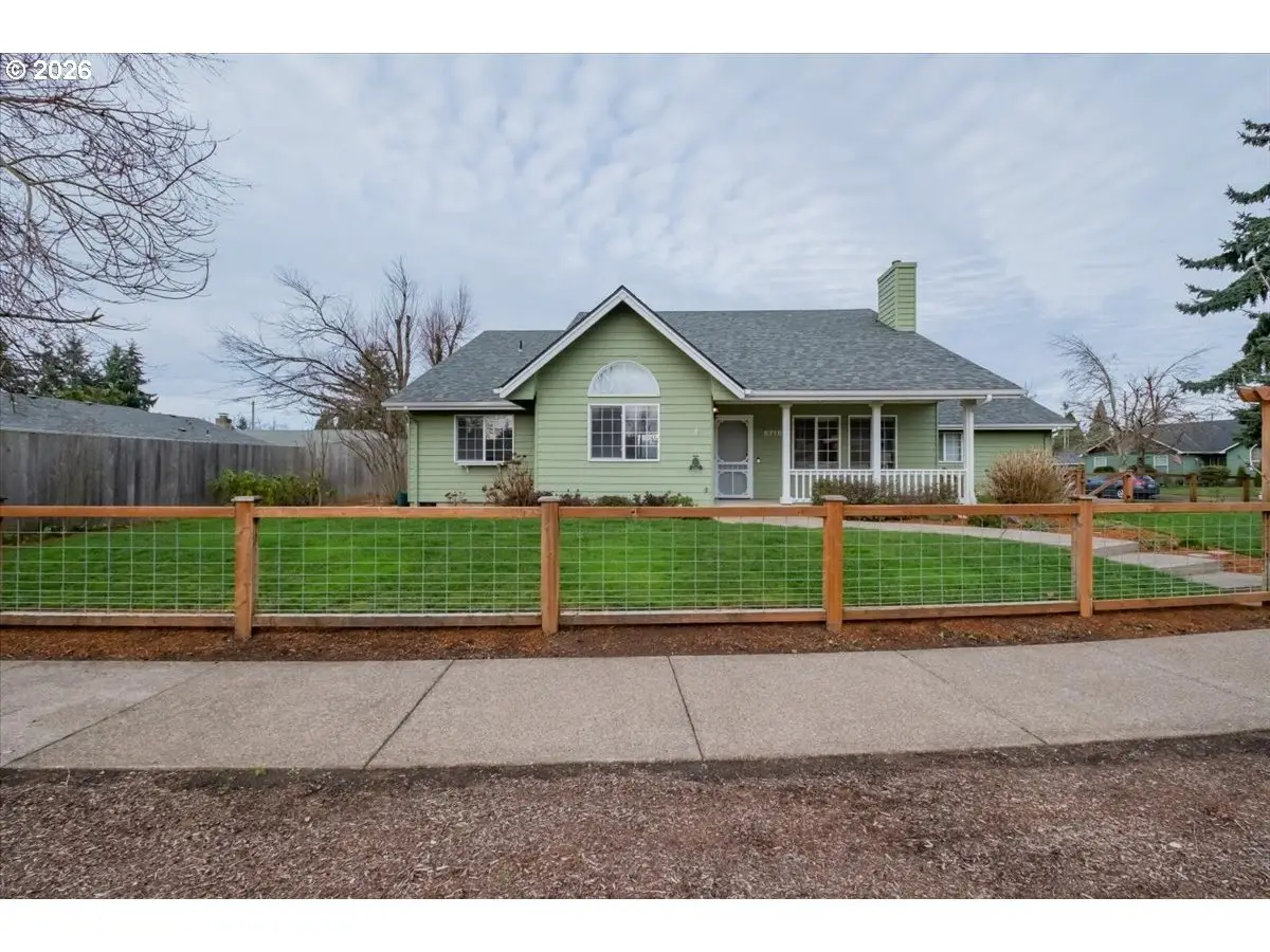 5718 E St, Springfield, OR 97477 - #1