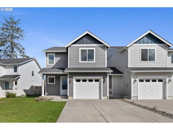 17 NW 6th Pl, Warrenton, OR 97146