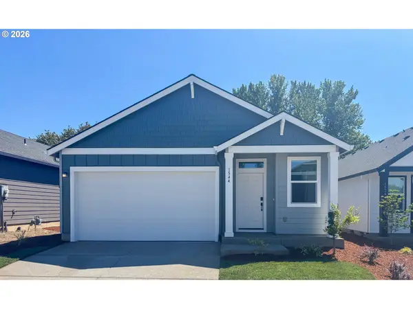 1584 N Young St, Lafayette, OR 97127