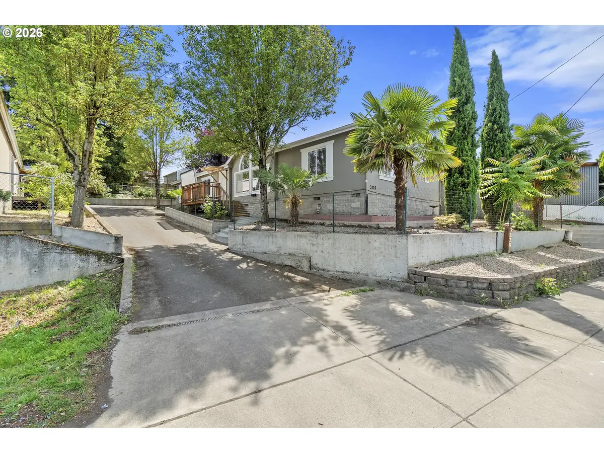 3228 NE Lombard St, Portland, OR 97211 - #1