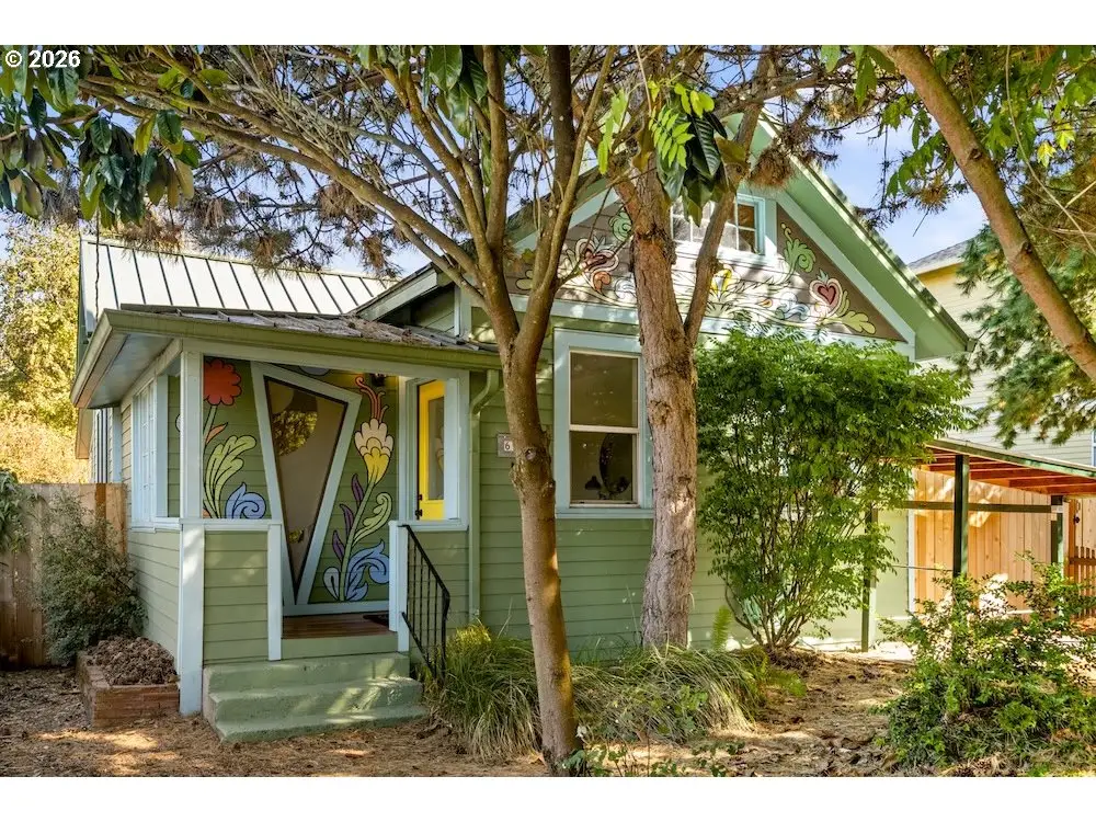 6126 NE 12th Ave, Portland, OR 97211 - #1
