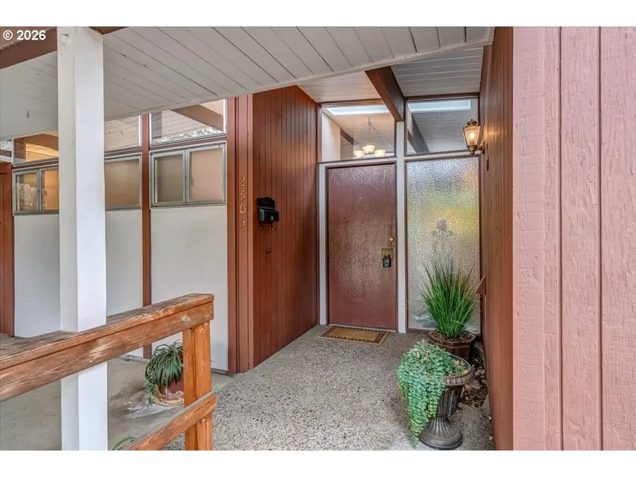 2505 NW Pendleton Pl, Corvallis, OR 97330 - #3