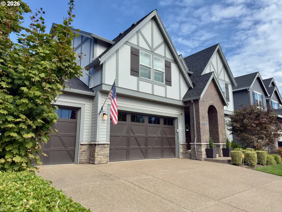 15315 SE Lewis St, Happy Valley, OR 97086 - #3