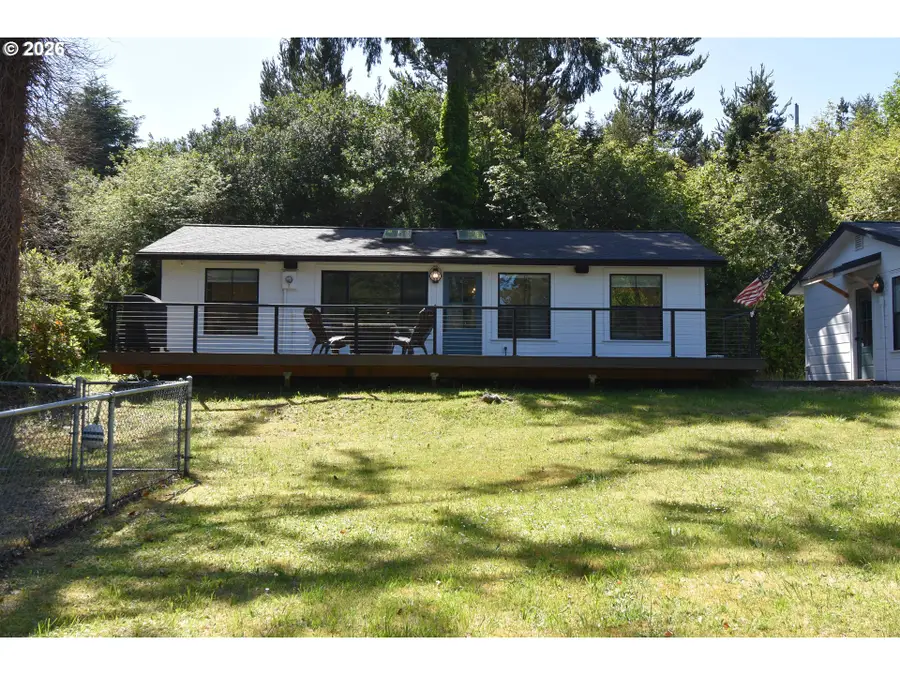27813 L Pl, Ocean Park, WA 98640 - #3