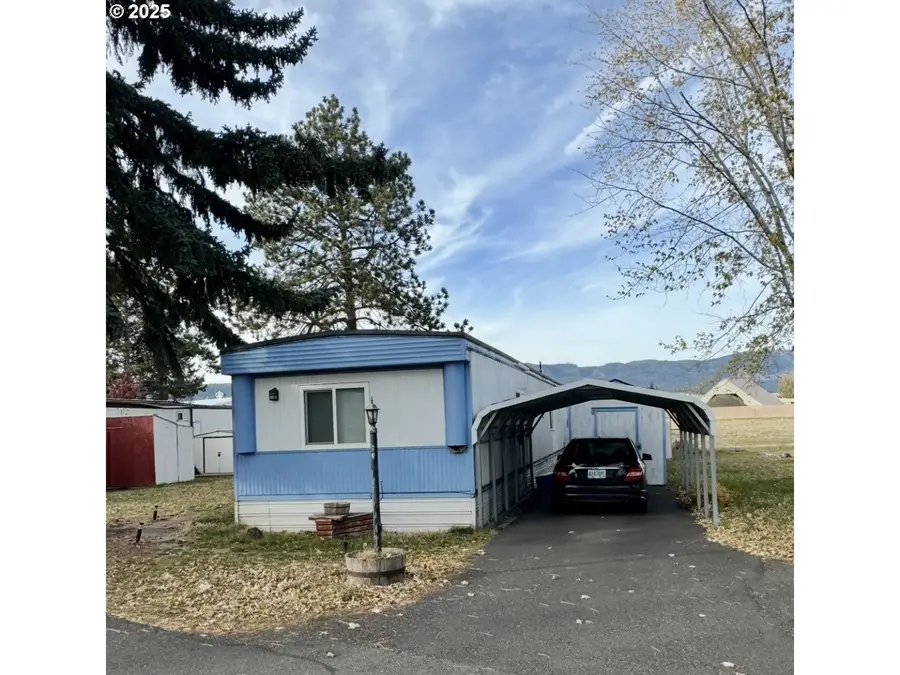 1809 26th St, La Grande, OR 97850 - Image #2