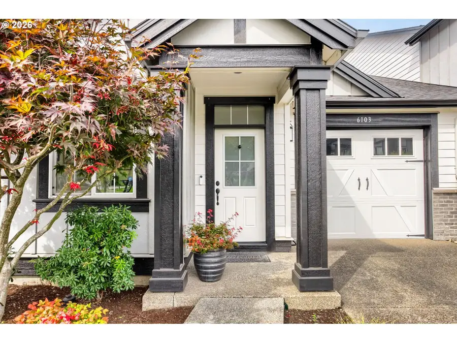 6103 SE Genrosa St, Hillsboro, OR 97123 - #2