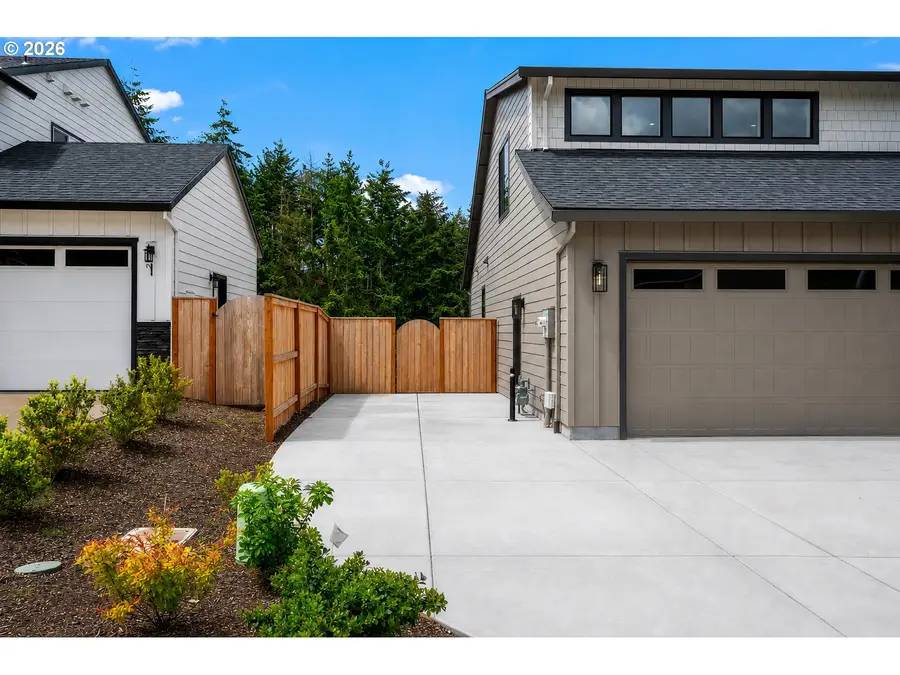 105 Wild Duck Run, Silverton, OR 97381 - #2