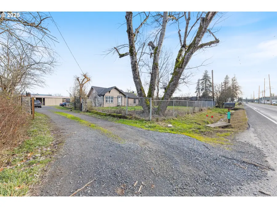31778 S Hwy 213, Molalla, OR 97038 - Image #2