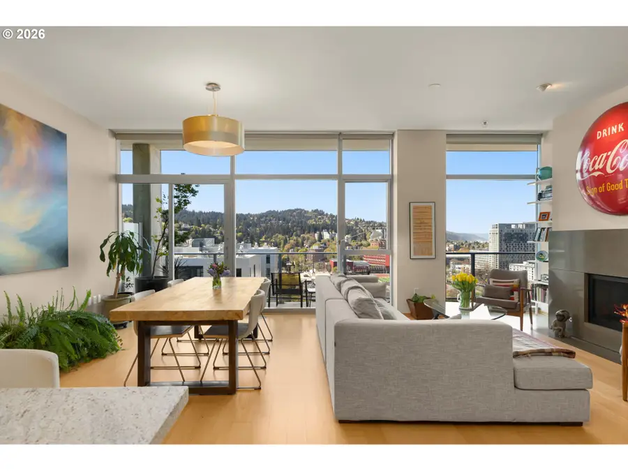 1221 SW 10th Ave #1706, Portland, OR 97205 - #2