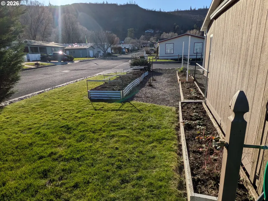 950 Pomona St #210, The Dalles, OR 97058 - #3