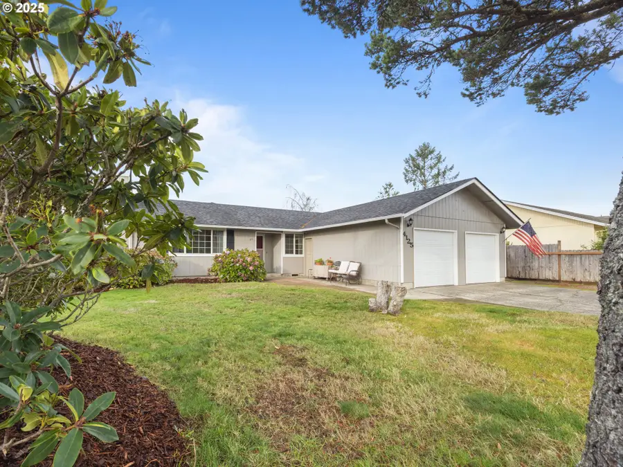 4125 Spruce St, Florence, OR 97439 - Image #2
