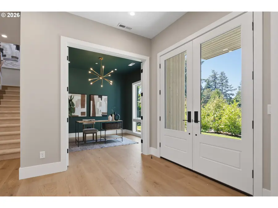 17950 Kelok Rd, Lake Oswego, OR 97034 - #3