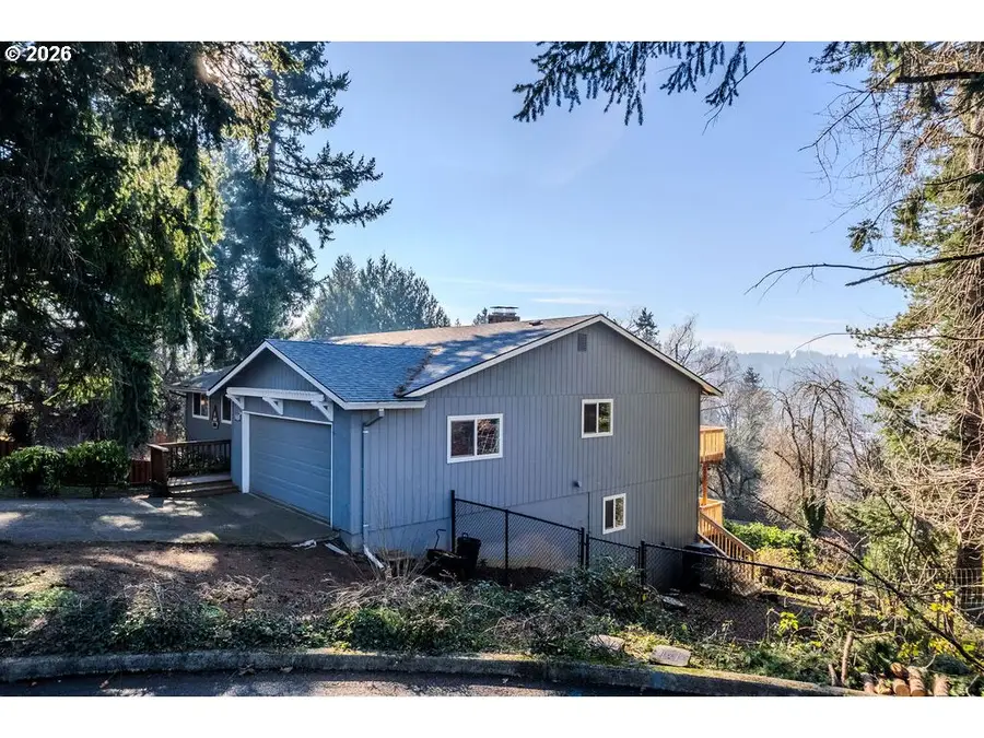 589 NE Westview Ln, Estacada, OR 97023 - #2