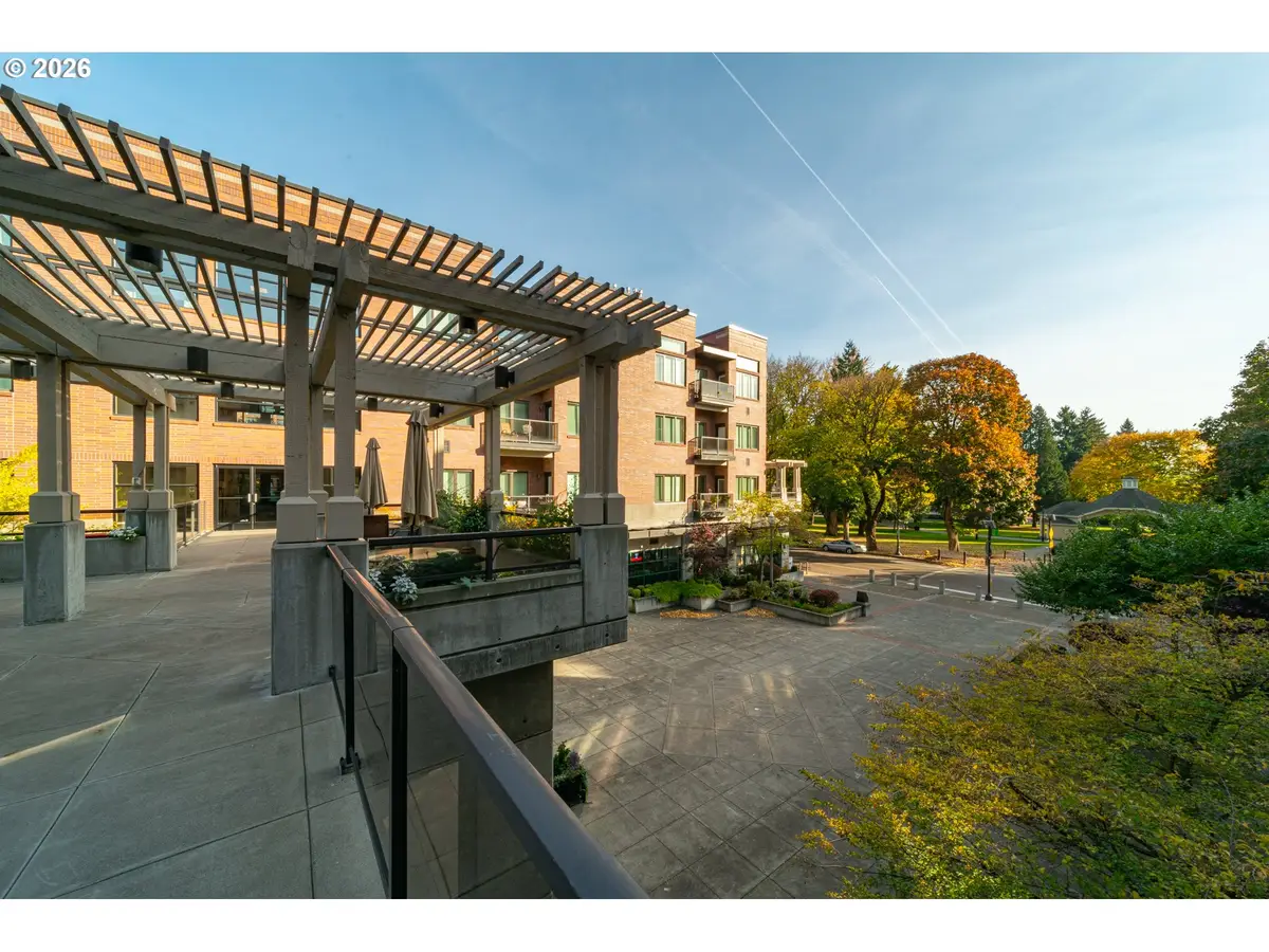 400 W 8th St #224W, Vancouver, WA 98660 - #1