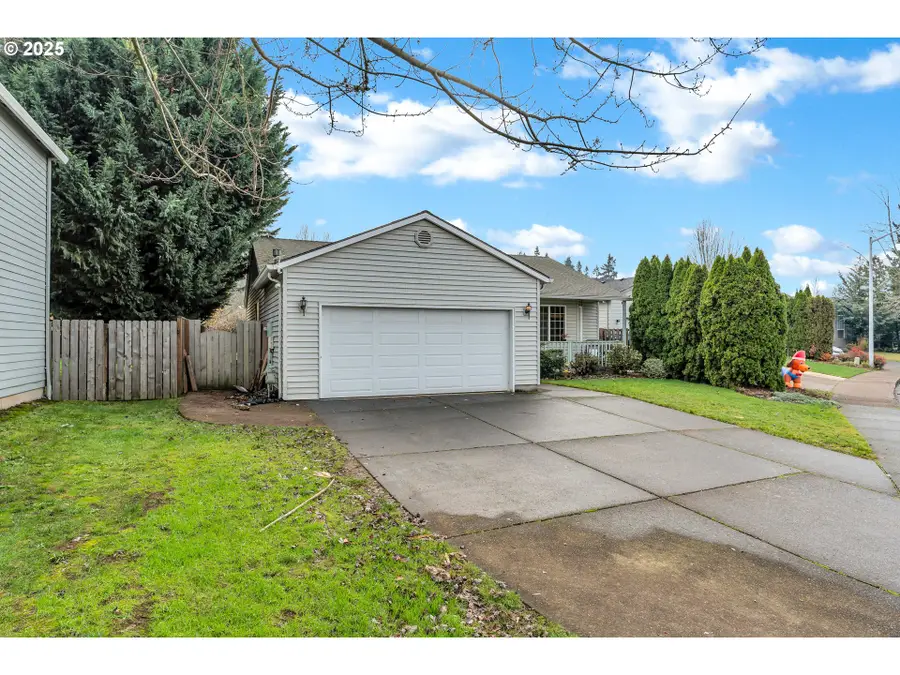 15678 SW Thrasher Way, Sherwood, OR 97140 - Image #3