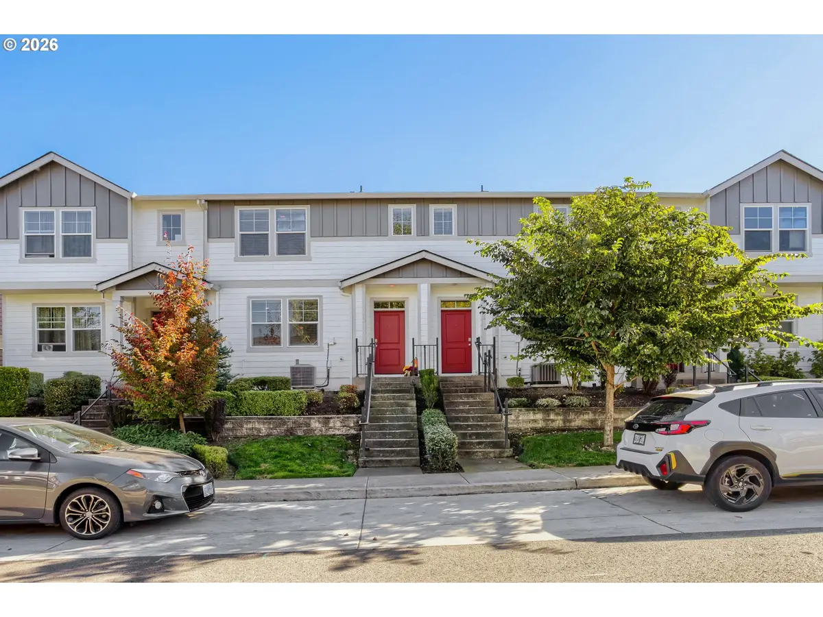 884 N 18th Ave, Cornelius, OR 97113 - #1