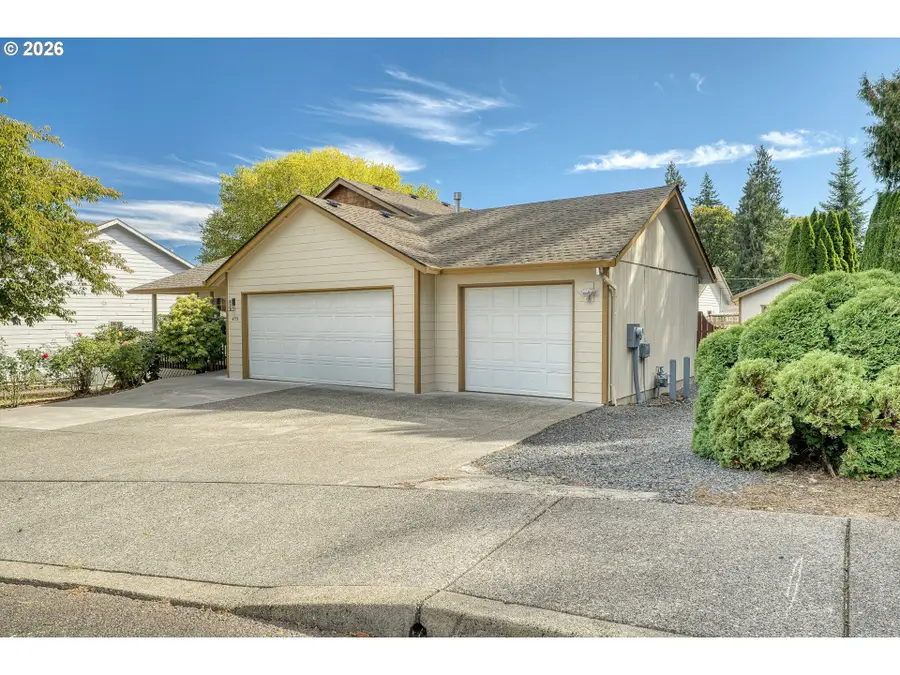 455 B St, Columbia City, OR 97018 - #3