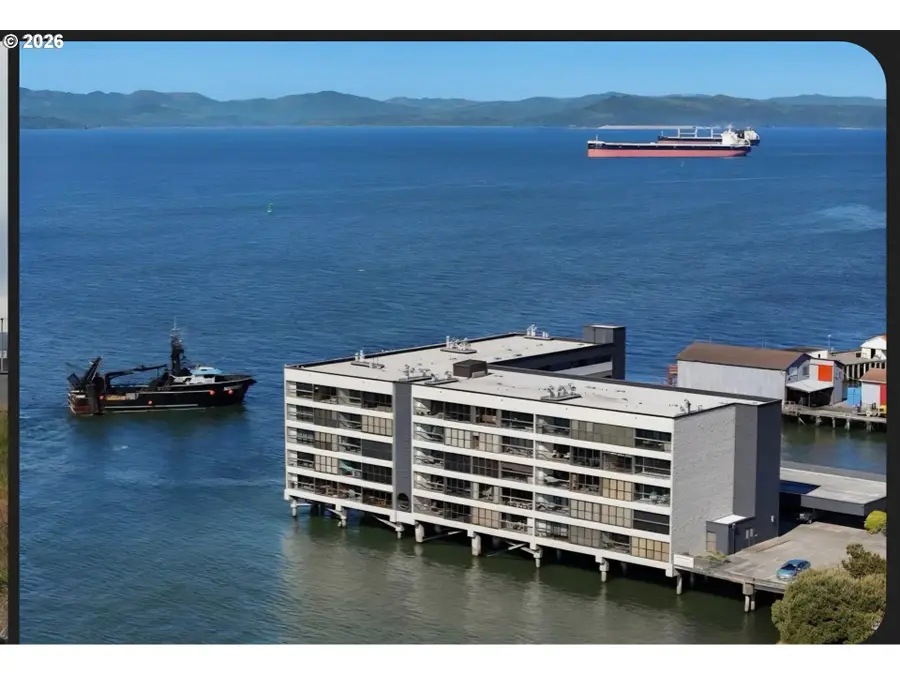1 3rd St #506, Astoria, OR 97103 - #2