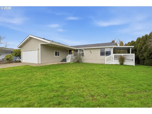 1699 N Terry St #244, Eugene, OR 97402