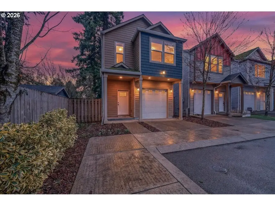 1512 SE 117th Ave, Portland, OR 97216 - #3