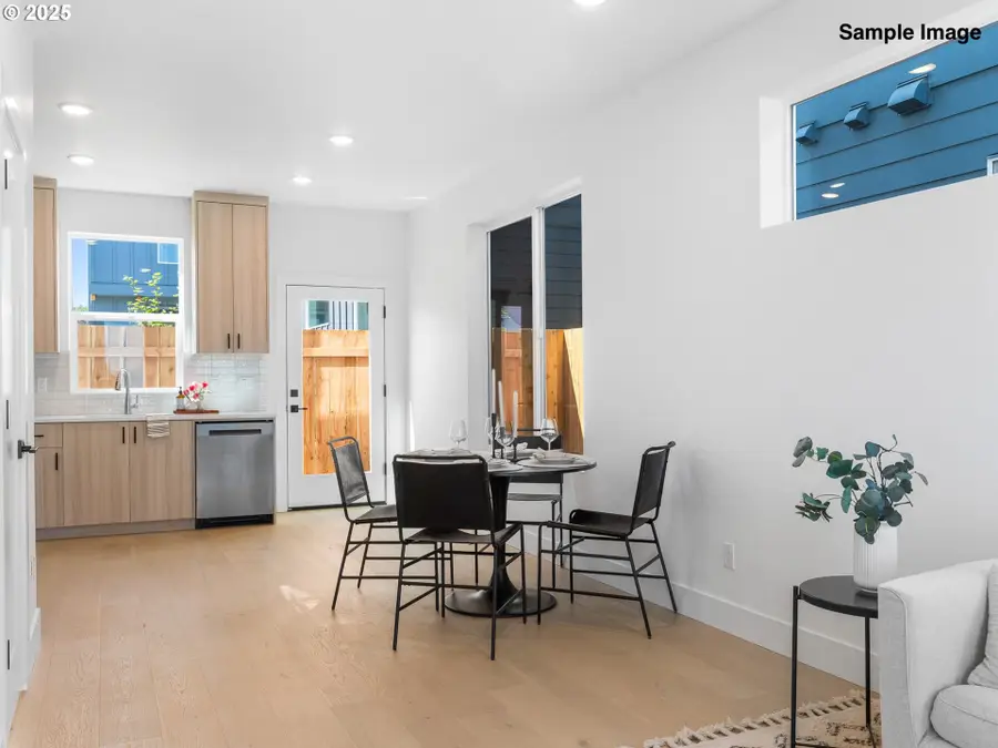 4352 NE Going St, Portland, OR 97218 - #3