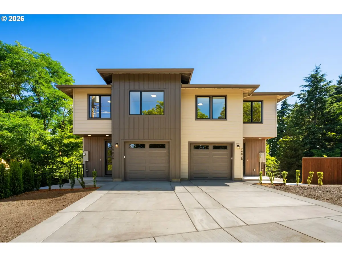 2902 E Mcloughlin Blvd #2, Vancouver, WA 98661 - #1