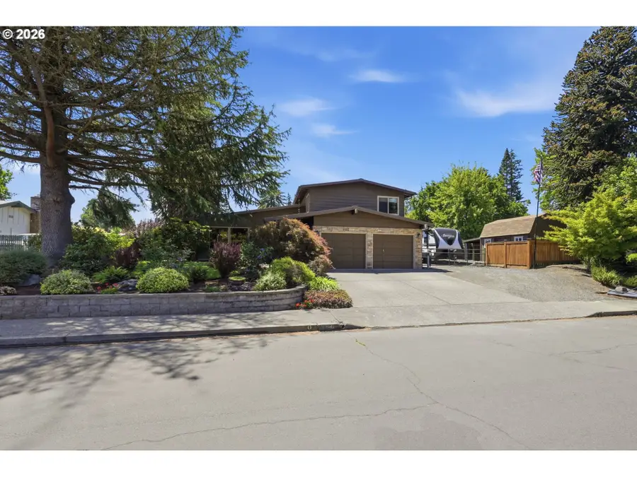 426 Carthage Ave, Eugene, OR 97404 - #3