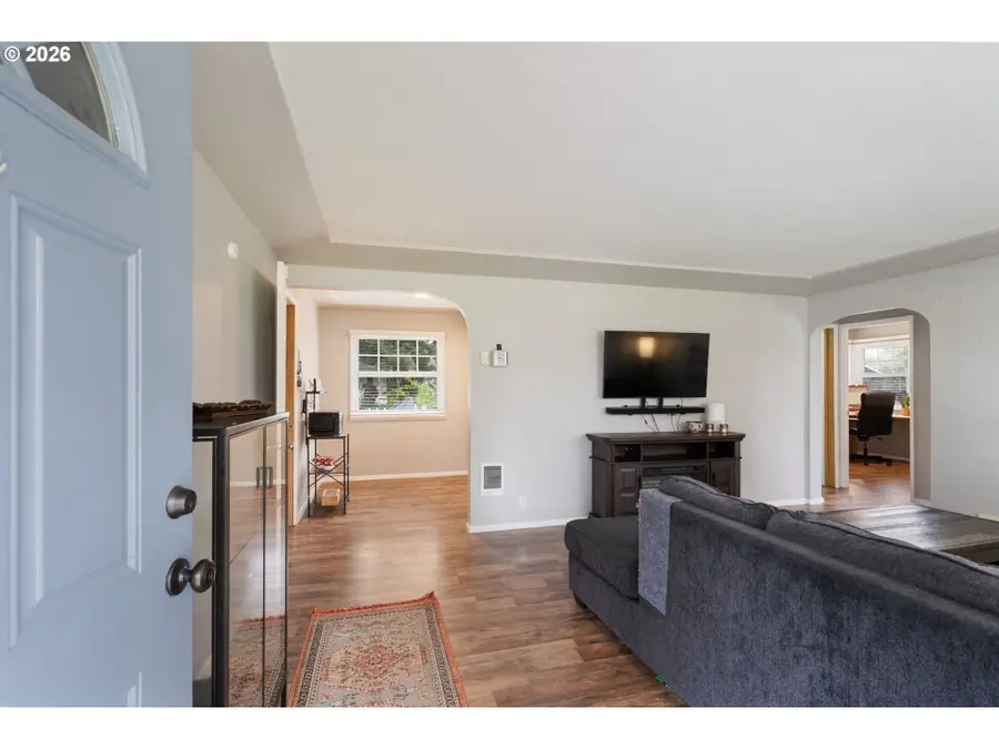 1142 SE 174th Ave, Portland, OR 97233 - #3