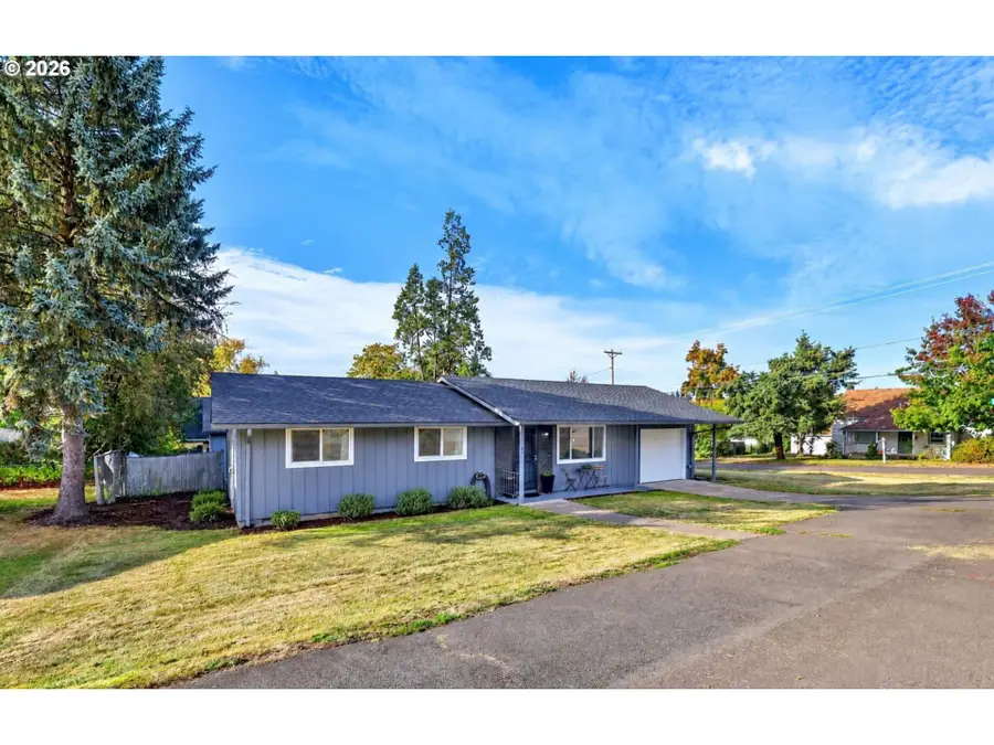 433 E 7th St, Lafayette, OR 97127 - #3