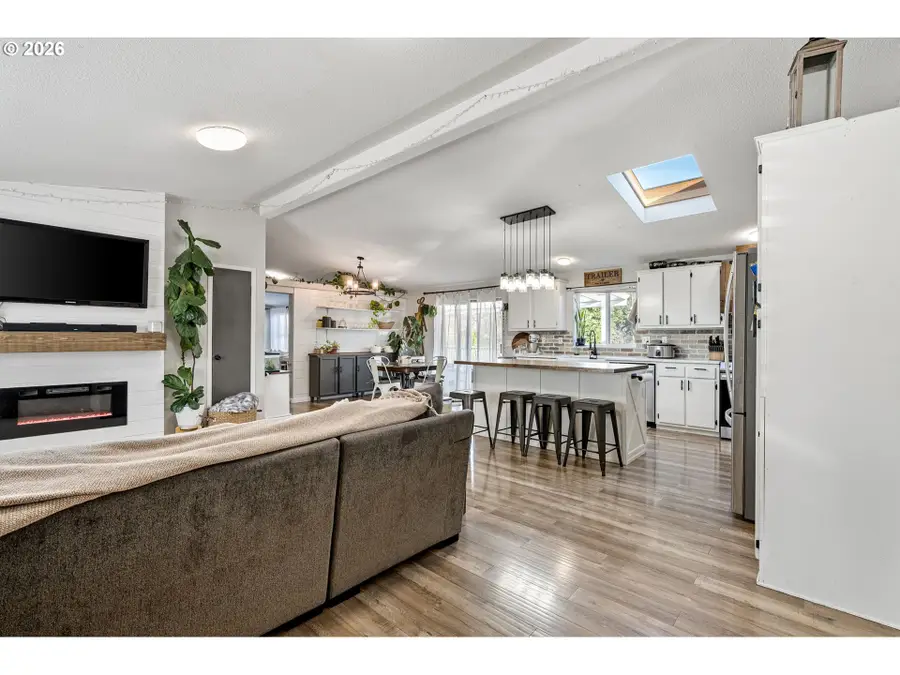 83149 Mickelson Rd, Creswell, OR 97426 - #2