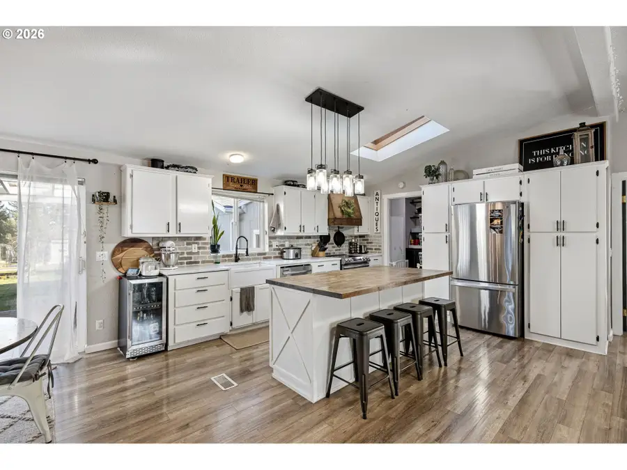 83149 Mickelson Rd, Creswell, OR 97426 - #3