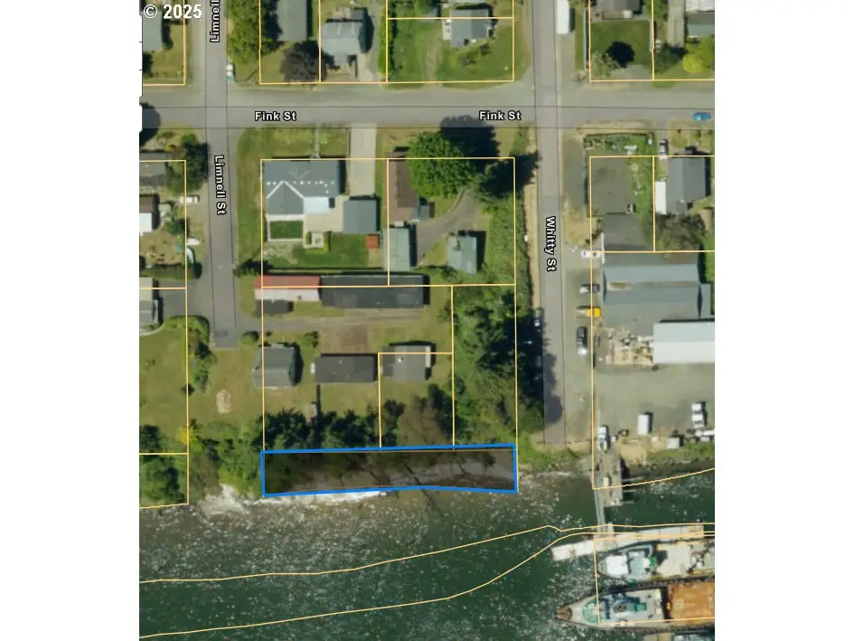 545 Whitty St, Coos Bay, OR 97420 - Image #1